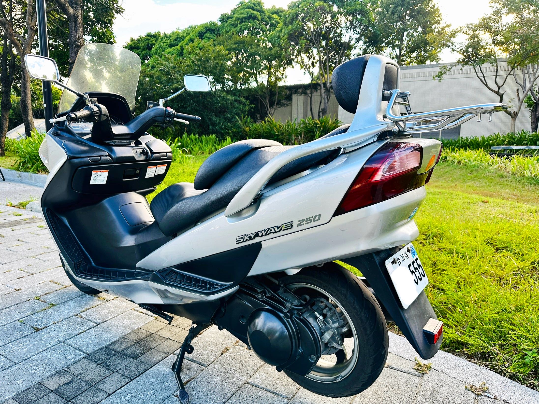 SUZUKI SKYWAVE250 - 中古/二手車出售中 SUZUKI SKYWAVE 250 2004 AN250 小漢堡250 | 輪泰車業