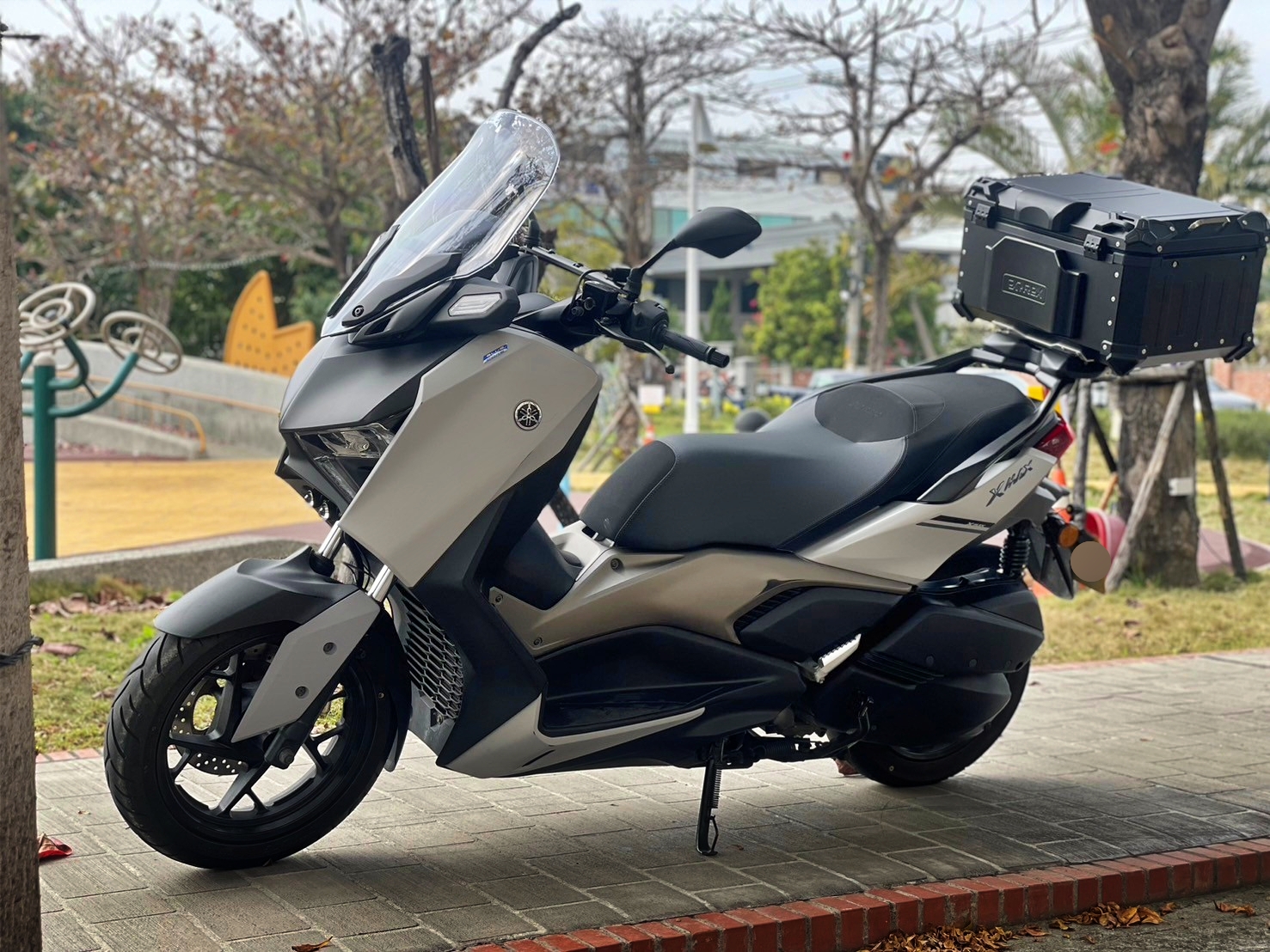 YAMAHA X-MAX 300 - 中古/二手車出售中 2023 最新版Xmax雙儀表 | 武士重機-阿良