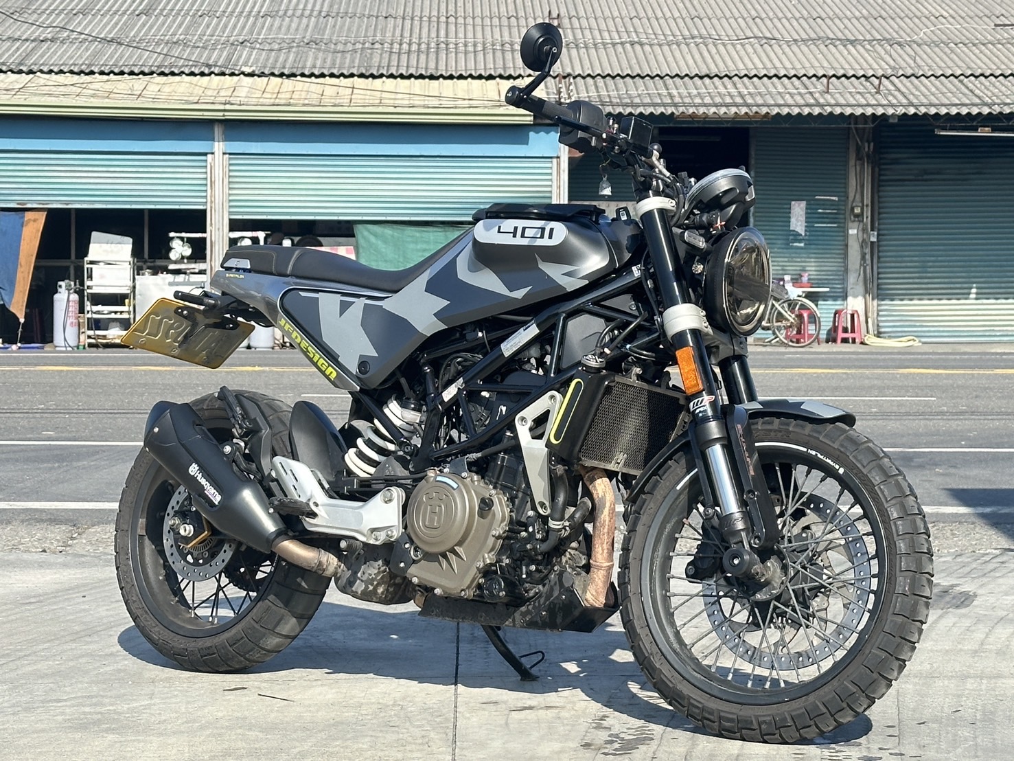 HUSQVARNA SVARTPILEN 401 - 中古/二手車出售中 海絲瓜 黑箭401（公司車） | YSP 建興車業