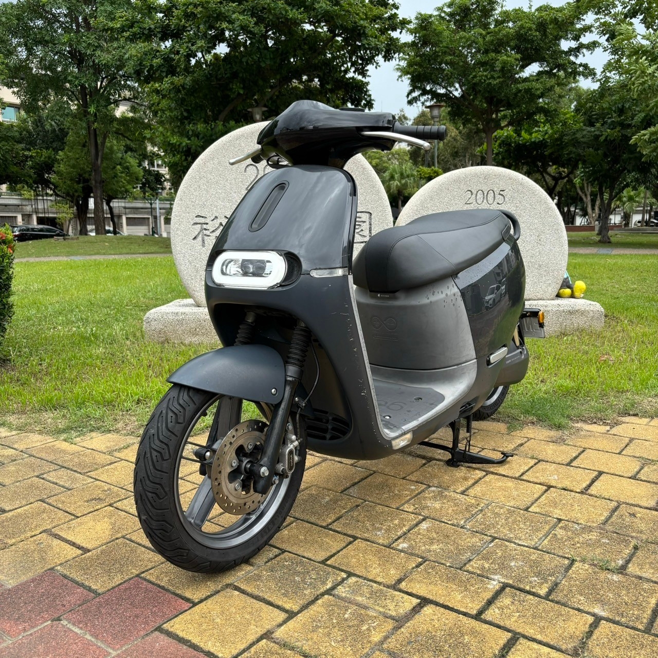 Gogoro Gogoro 2 Plus - 中古/二手車出售中 2019 GOGORO 2 PLUS #2698 現況販售 | 貳輪嶼中古機車專賣-台南店