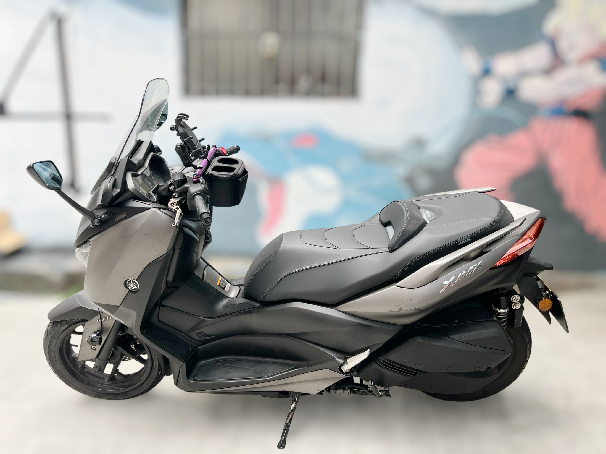 YAMAHA X-MAX 300 - 中古/二手車出售中 YAMAHA XMAX300 ABS TCS   協助分期、託運、換車補貼、代償結清 Line ID:@q0984380388 | 小菜輕重機