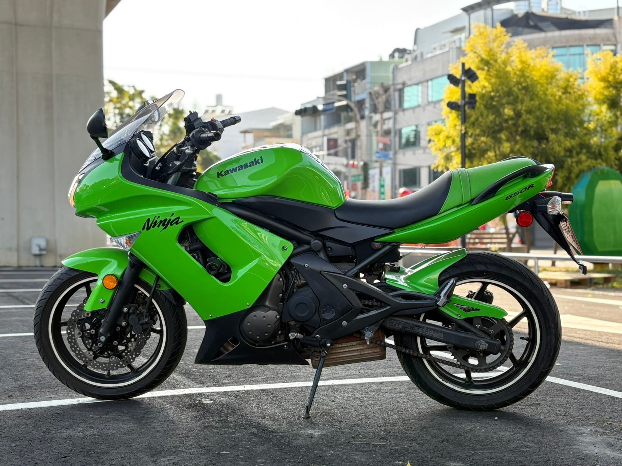 KAWASAKI ER-6f - 中古/二手車出售中 2008年 KAWASAKI ER-6f/0元交車/分期貸款/車換車/線上賞車/到府交車 | 翊帆國際重車