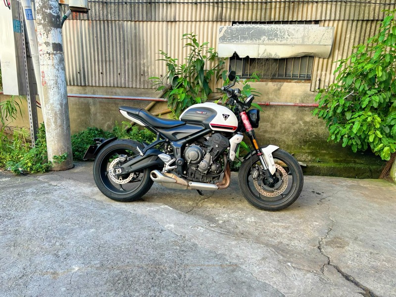 TRIUMPH  TRIDENT660 公司車 - 中古/二手車出售中 TRIUMPH TRIDENT660 公司車 | 個人自售