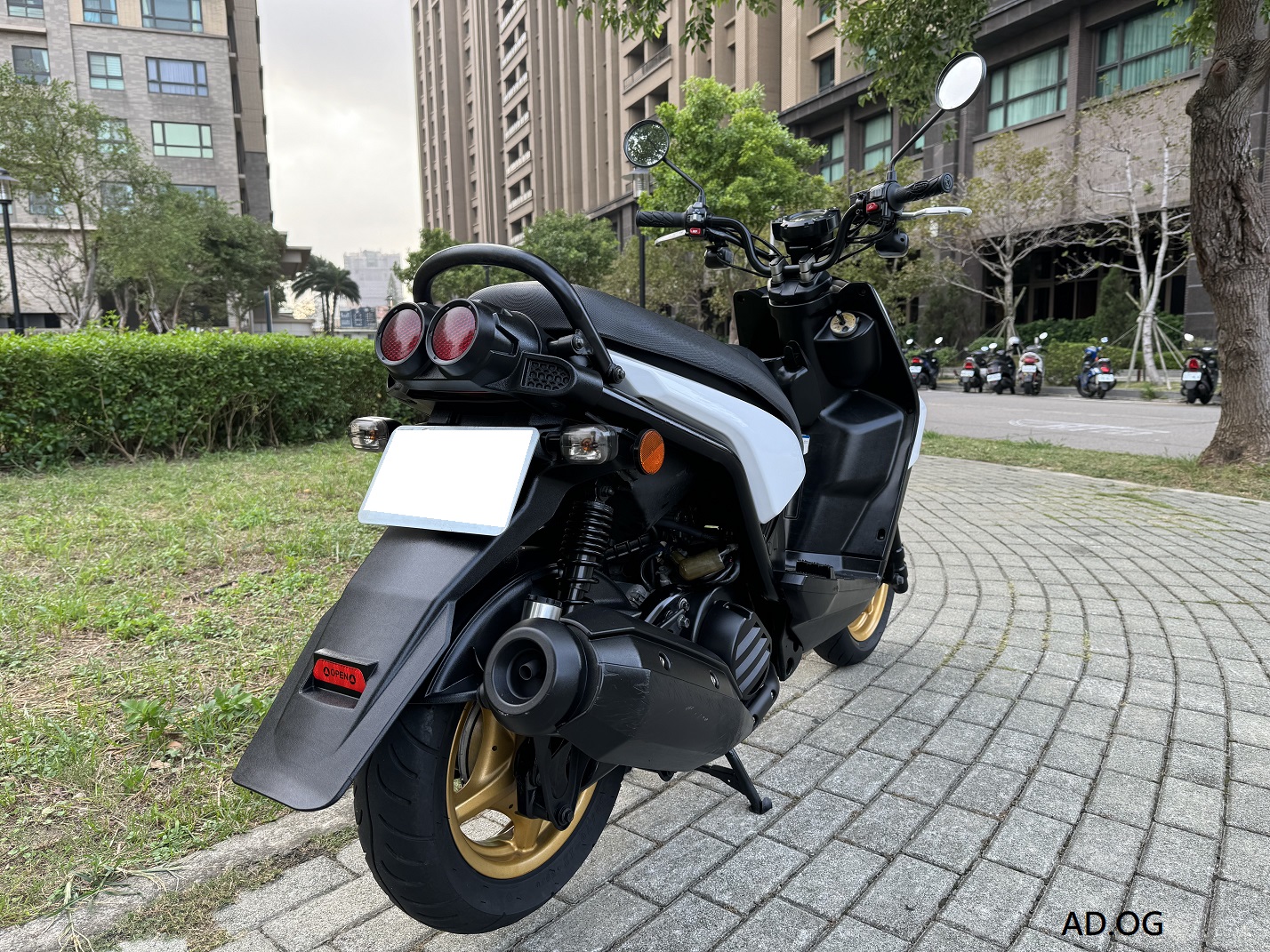 山葉 BW`S X 125 - 中古/二手車出售中 【新竹長龍車業】YAMAHA 山葉 BWS X125 | 新竹長龍車業行