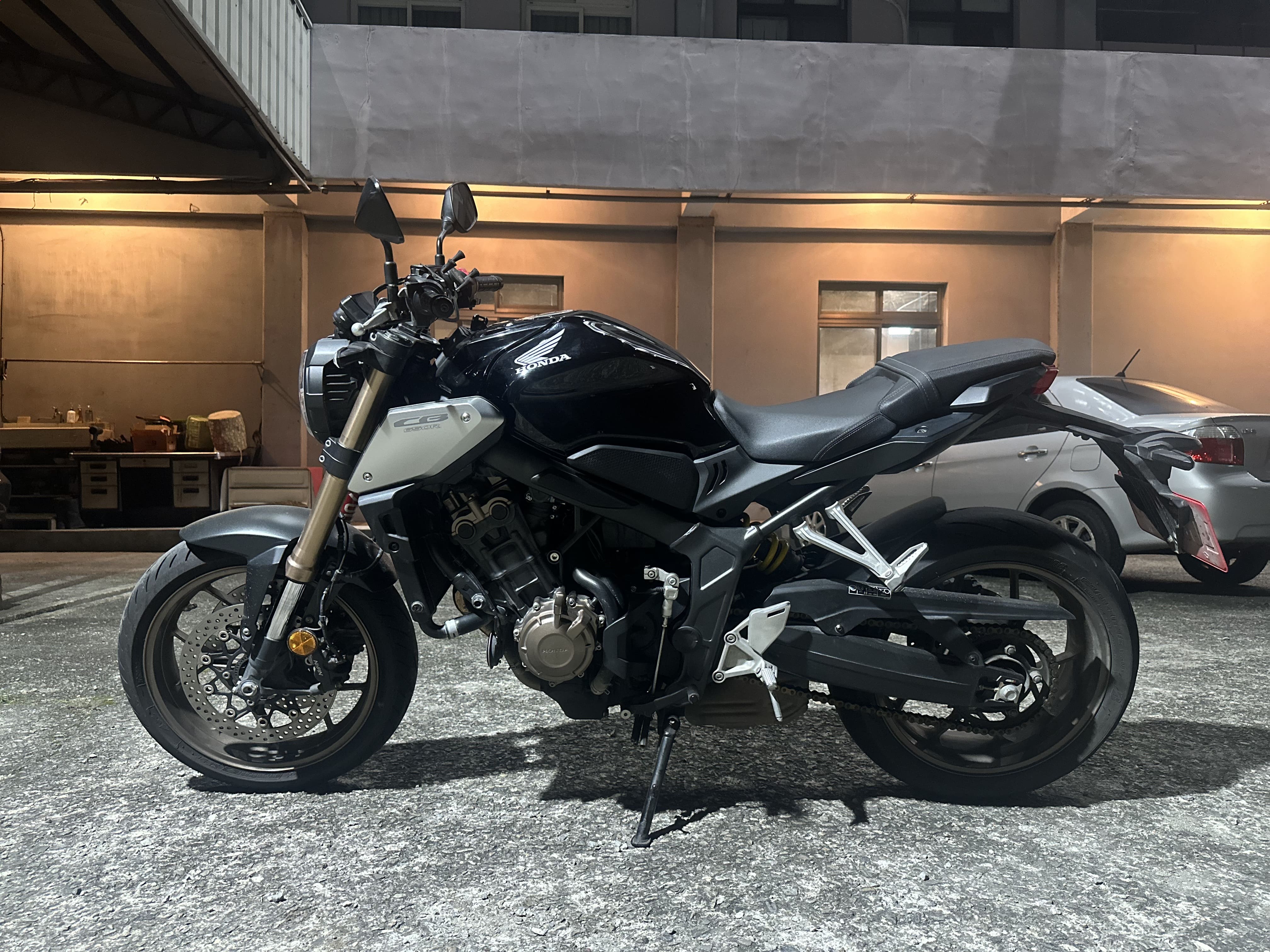 HONDA CB650 - 中古/二手車出售中 2019年 HONDA CB650R/0元交車/分期貸款/車換車/線上賞車/到府交車 | 翊帆國際重車