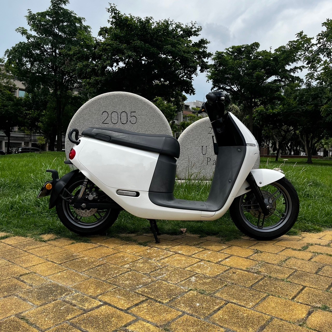 Gogoro Gogoro 2 Plus - 中古/二手車出售中 2018 GOGORO 2 PLUS #8380 現況販售 | 貳輪嶼中古機車專賣-台南店