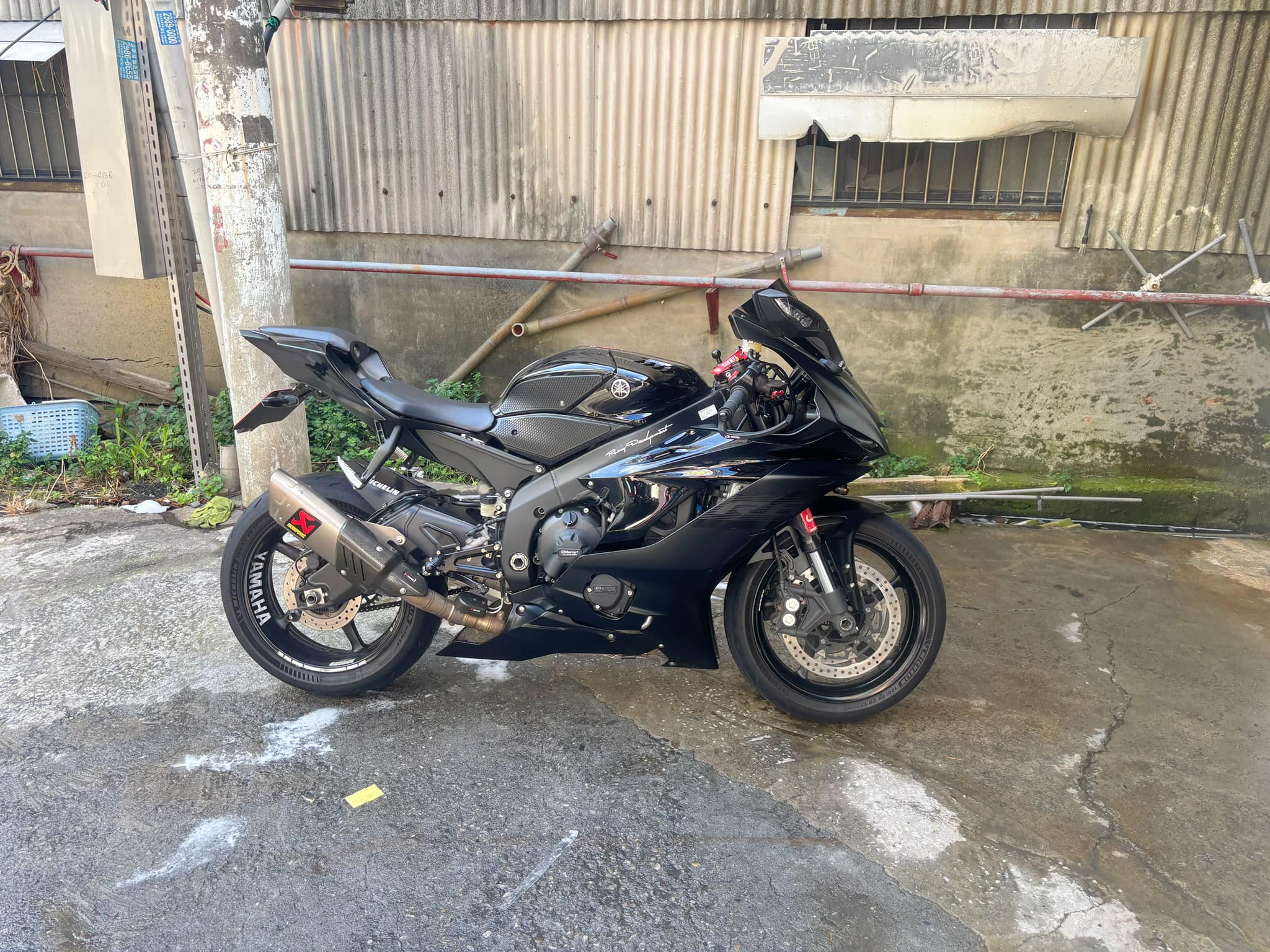 YAMAHA YZF-R6 - 中古/二手車出售中 YAMAHA R6 | 個人自售