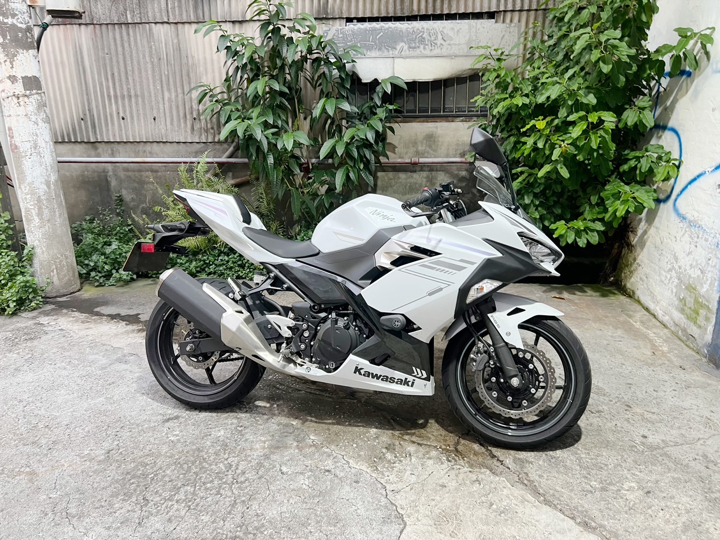 KAWASAKI NINJA400 - 中古/二手車出售中 Kawasaki 忍者400 | 大蔡