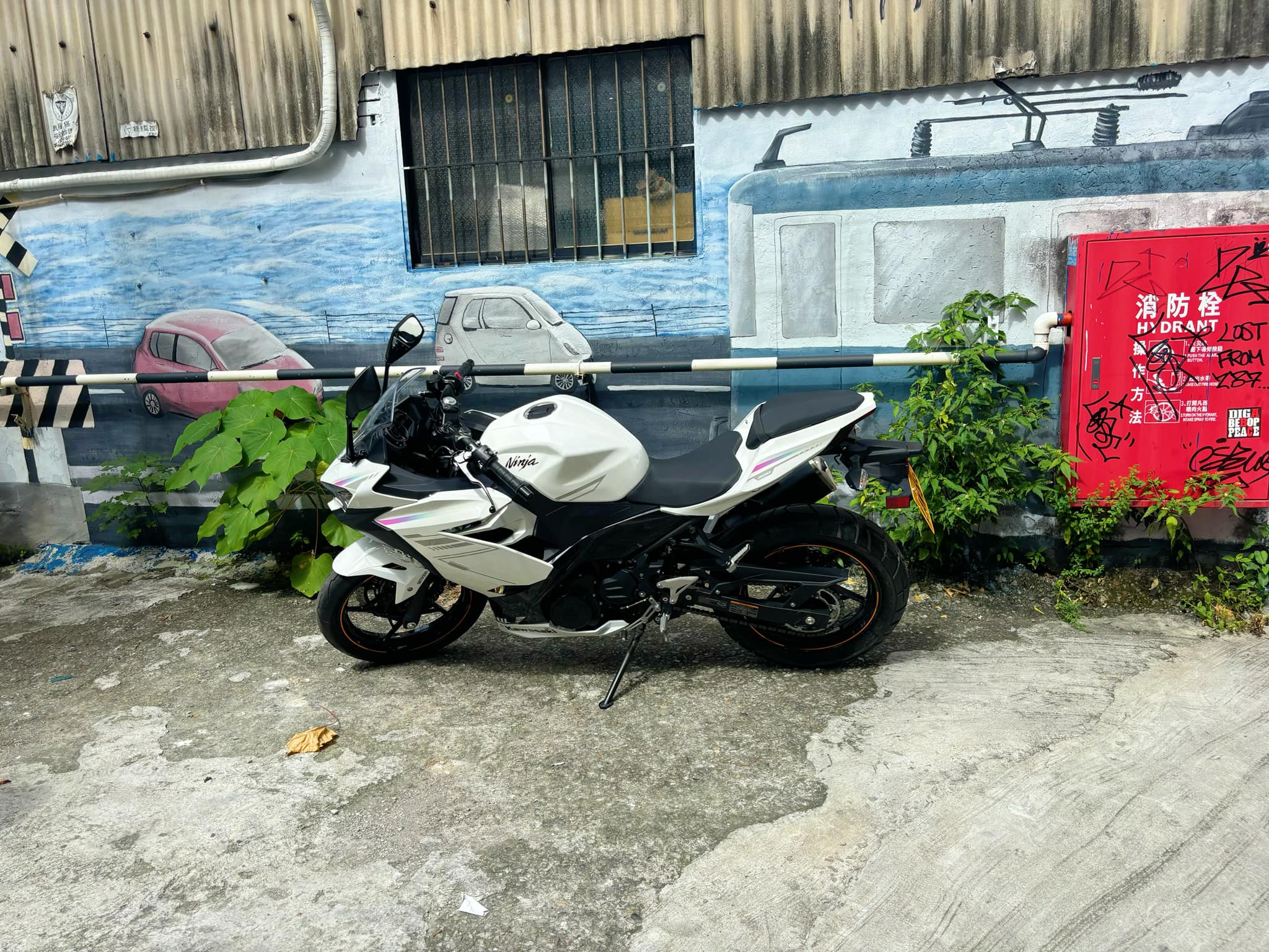 KAWASAKI NINJA400 - 中古/二手車出售中 KAWASAKI 忍者400 | 個人自售