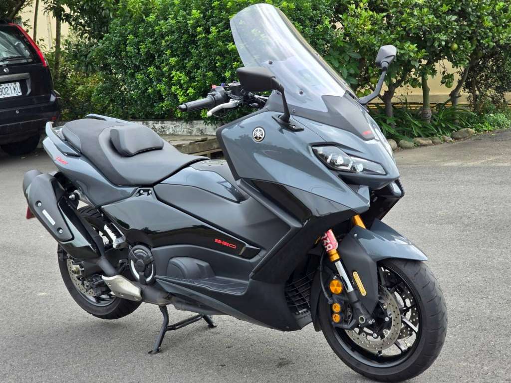 YAMAHA TMAX560 - 中古/二手車出售中 [出售] 2022年 YAMAHA TMAX560 ABS 紅牌 | 老爹重機