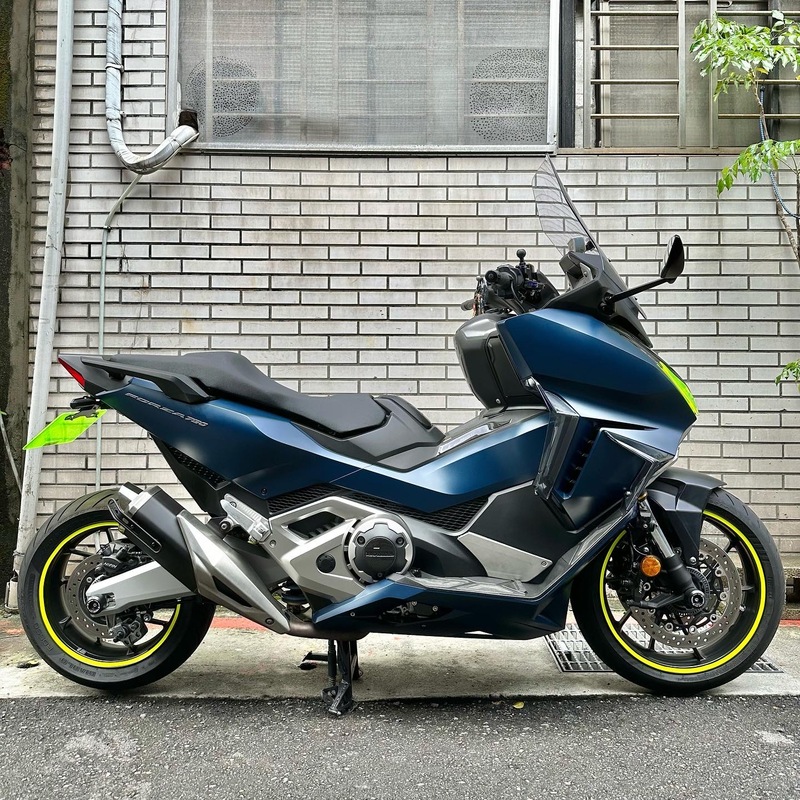 HONDA FORZA 750 - 中古/二手車出售中 本田 Honda Forza750 DCT ABS 總代理 | Ze重機車庫/億大重機