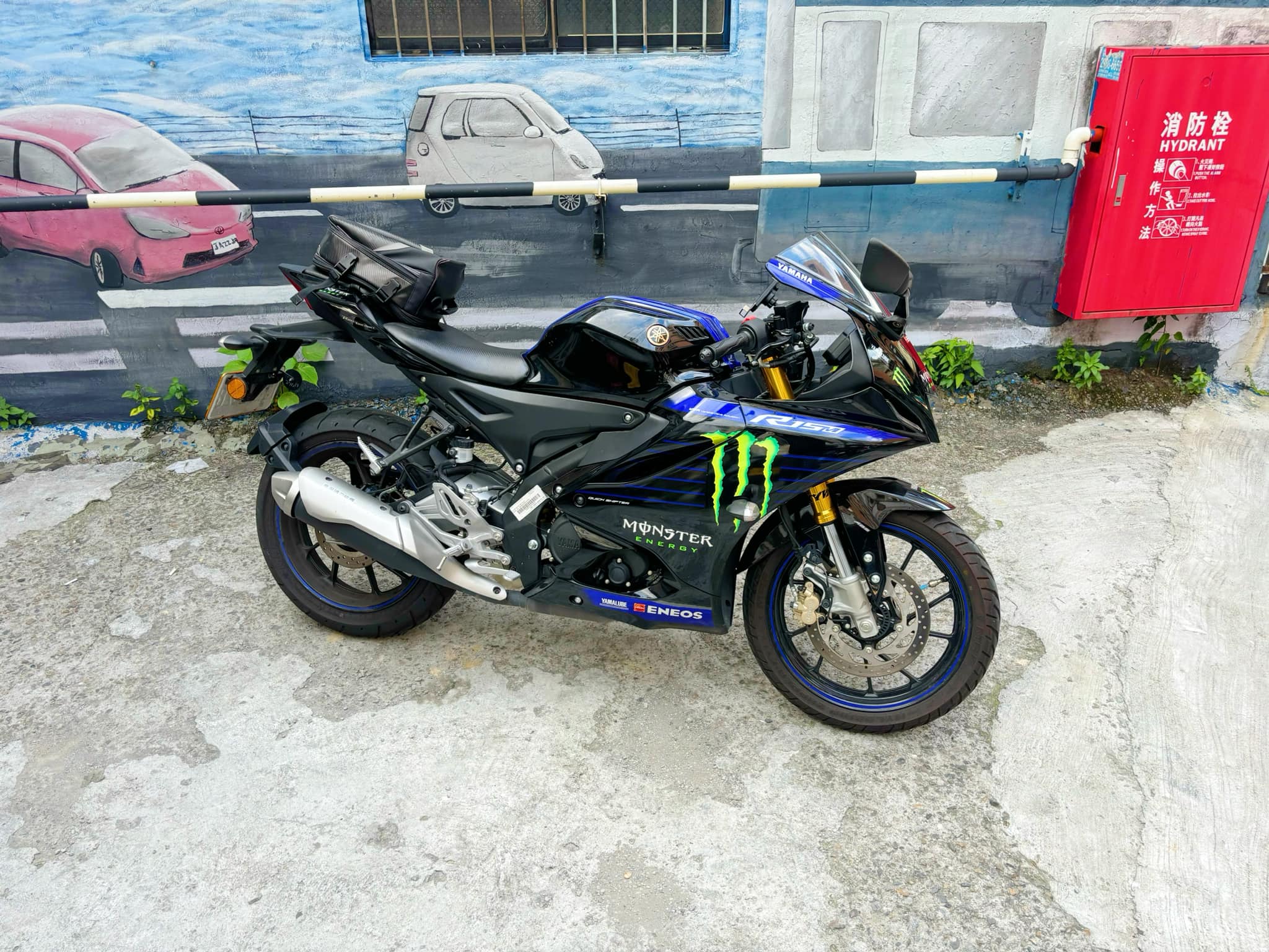 YAMAHA YZF-R15 - 中古/二手車出售中 YAMAHA R15M 魔爪版 | 個人自售