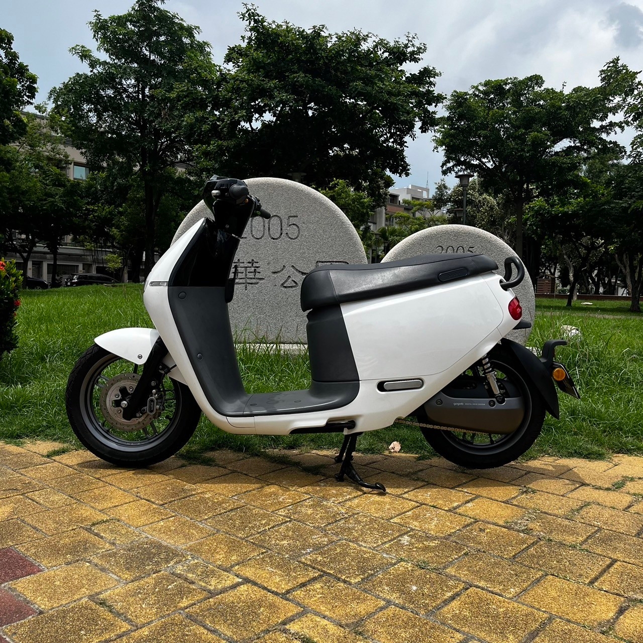 Gogoro Gogoro 2 Plus - 中古/二手車出售中 2018 GOGORO 2 PLUS #8380 現況販售 | 貳輪嶼中古機車專賣-台南店