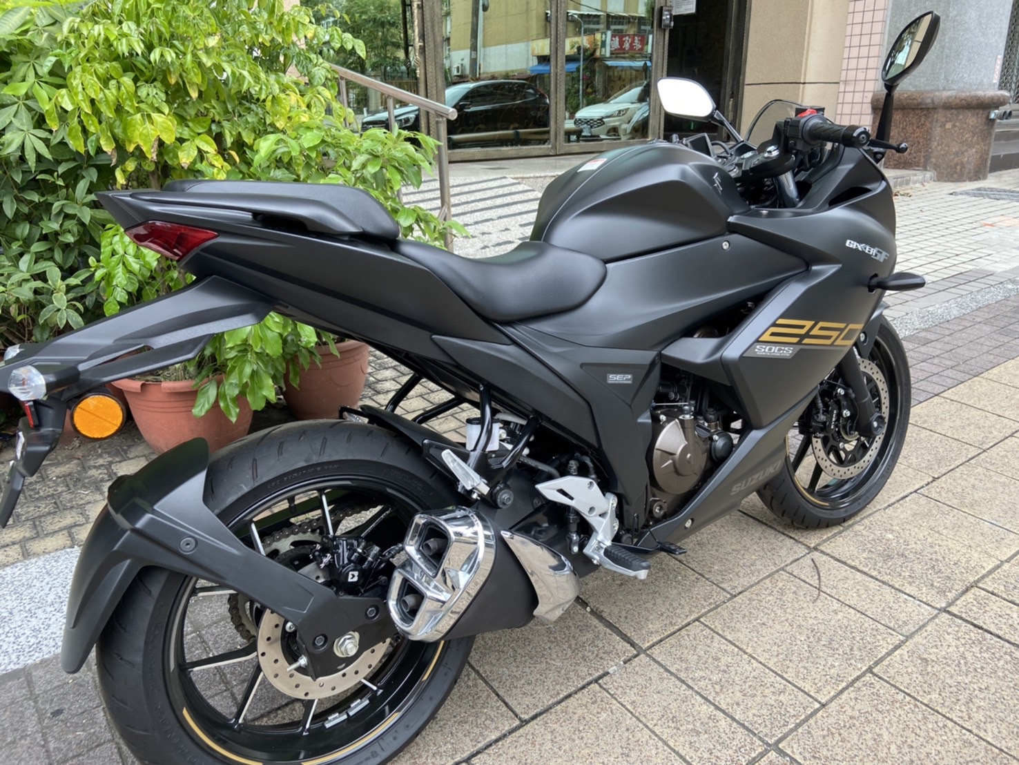 【個人自售】SUZUKI GIXXER 250 SF - 「Webike-摩托車市」
