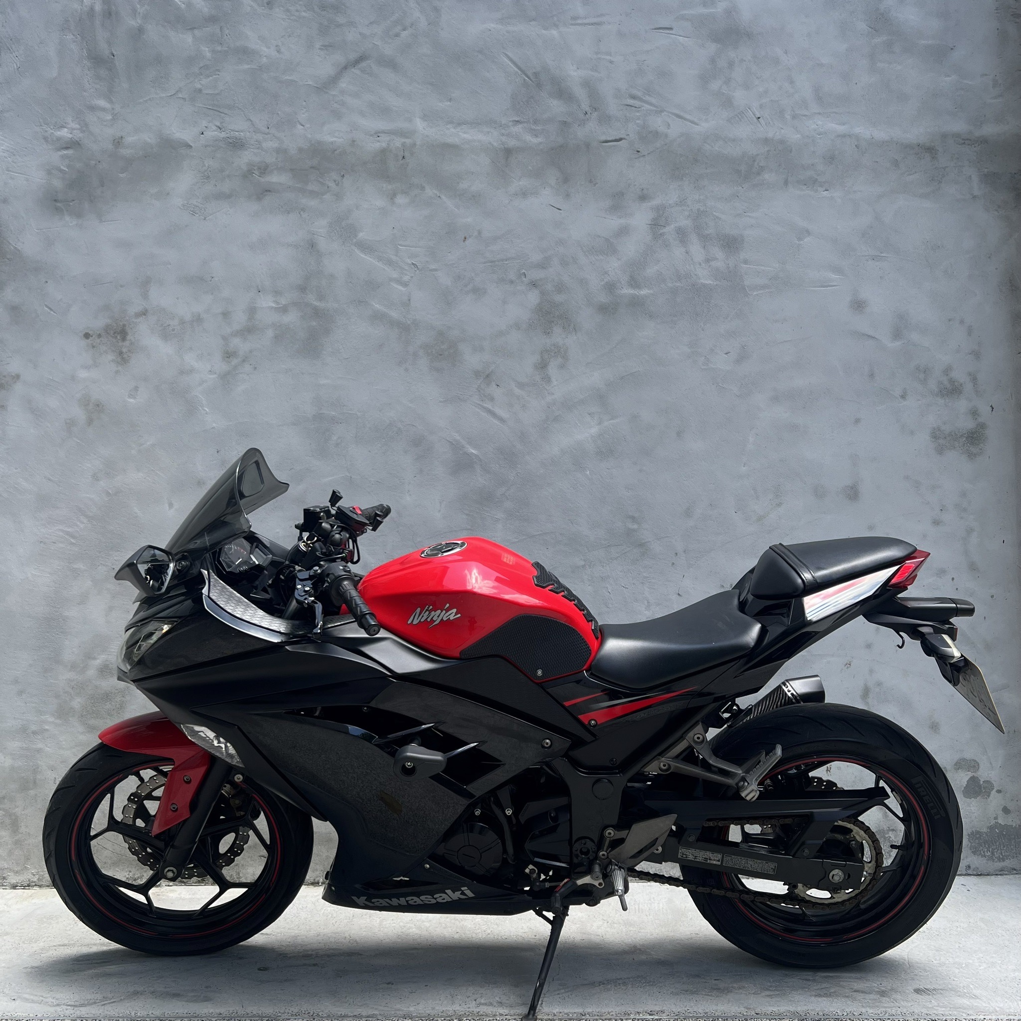 KAWASAKI NINJA300 - 中古/二手車出售中 2015 kawasaki ninja300 | webberˍmoto