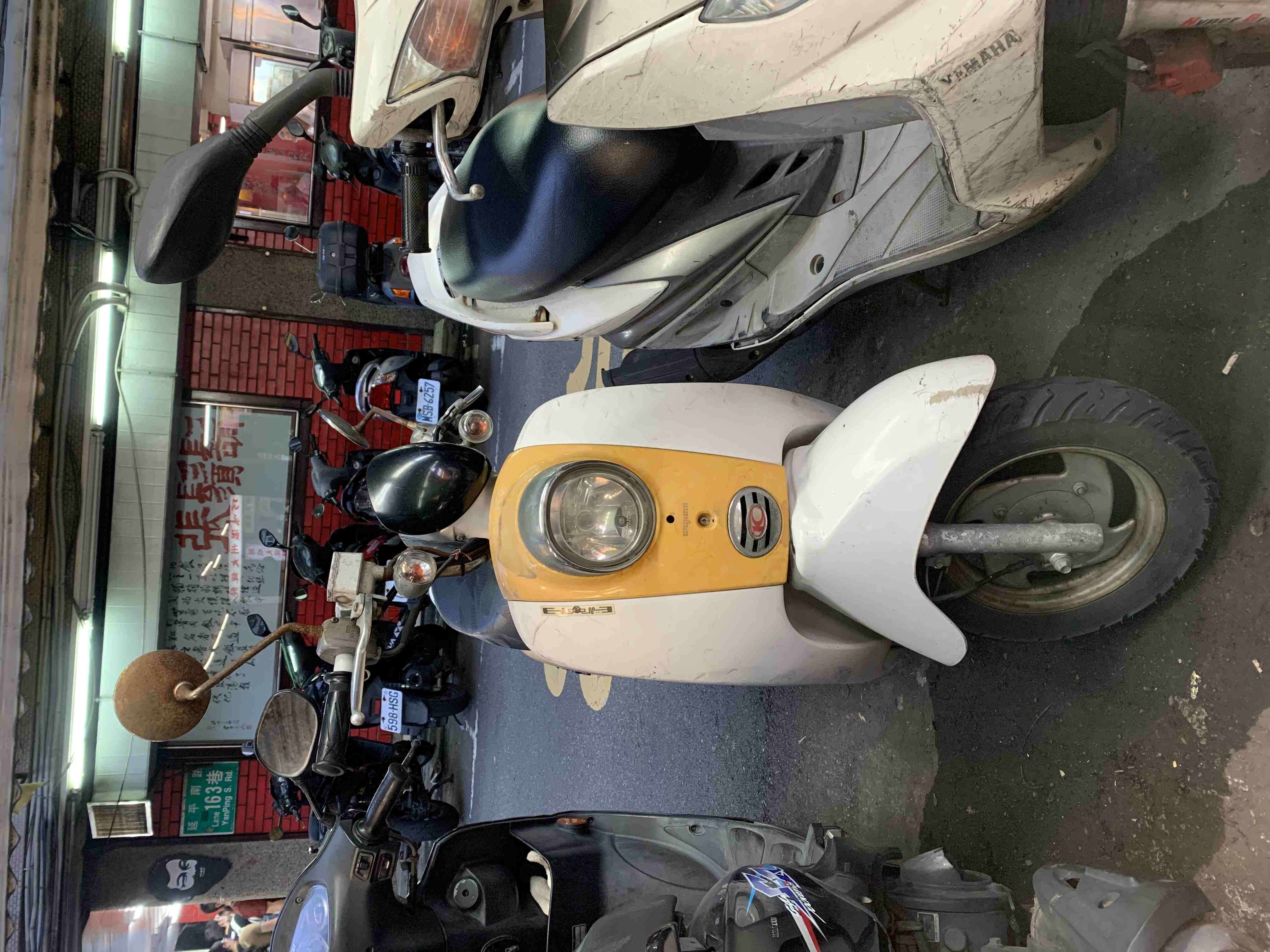 【個人自售】光陽 KIWI 100 - 「Webike-摩托車市」 Kiwi 100 迷彩黃～女自用機車，訂期原廠保養