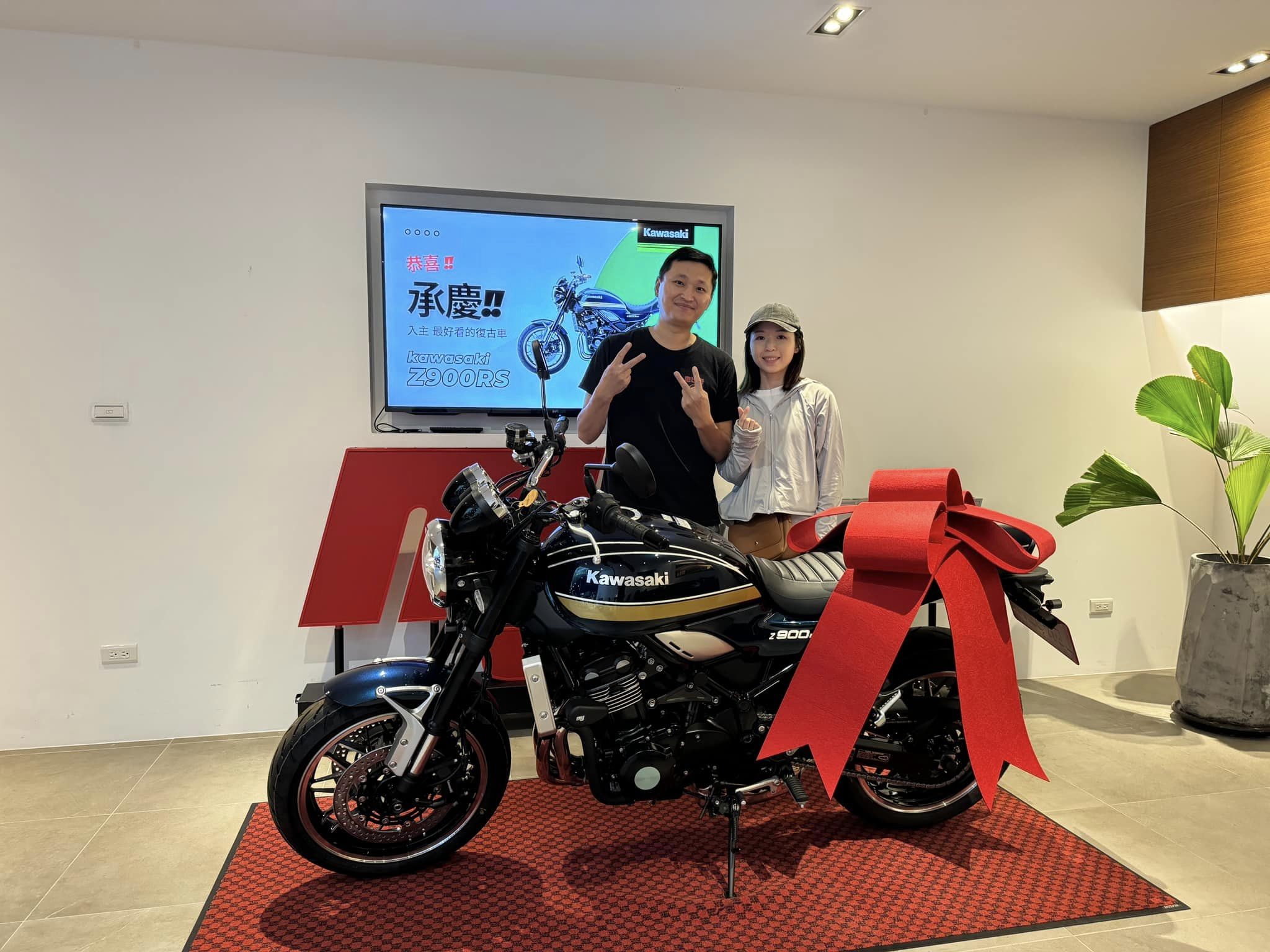【敏傑車業資深銷售專員 康妮 Connie】KAWASAKI Z900RS - 「Webike-摩托車市」 《 康妮賀交車 》恭喜承慶 入手了適合載老婆 又超好看的 Kawasaki Z900RS 歡迎您 加入康妮大家庭