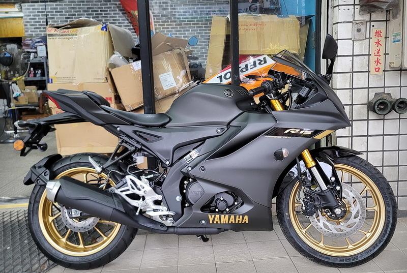 YAMAHA YZF-R15新車出售中 V4【勝大重機】2023 YAMAHA YZF-R15 V4 闇夜黑 全新車售價$12.8萬 | 勝大重機