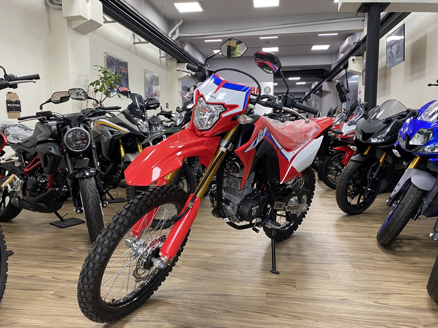 【新竹長龍車業行】HONDA CRF150L - 「Webike-摩托車市」 【新竹長龍車業】HONDA 本田 2024 CRF150L 分期0利率