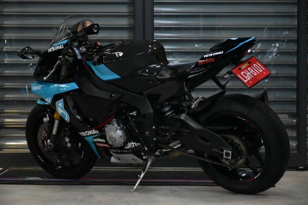 YAMAHA YZF-R1 - 中古/二手車出售中 全段蠍 超多改裝 小資族二手重機買賣 | 小資族二手重機買賣