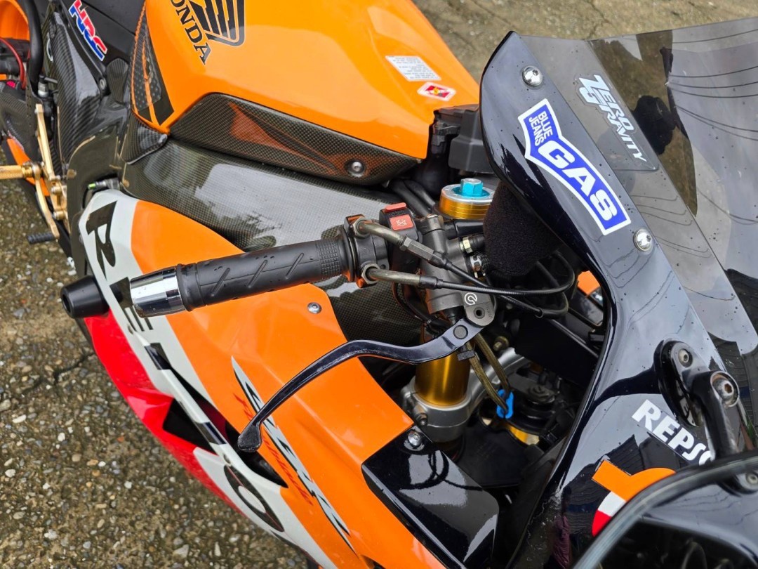 HONDA CBR1000RR Fire Blade - 中古/二手車出售中 HONDA CBR1000RR 力豹仕 | J.C.重車