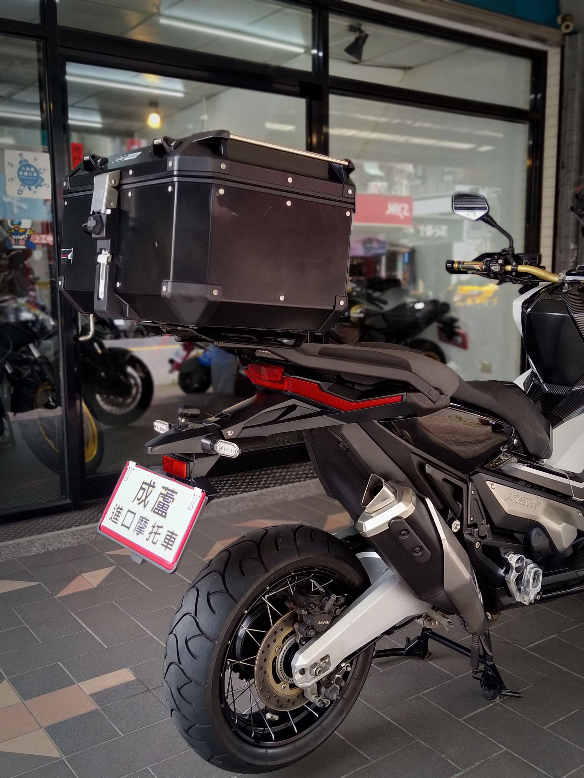 HONDA X-ADV - 中古/二手車出售中 X-ADV 750 ABS，總代理只跑22830km，車身無傷G模式 | 成蘆進口摩托車