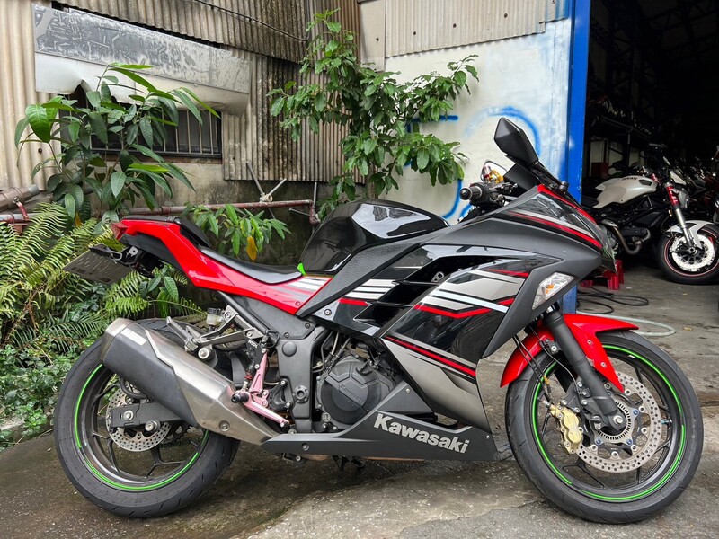 KAWASAKI NINJA300 - 中古/二手車出售中 Kawasaki Ninja 忍者300 ABS  | 大蔡