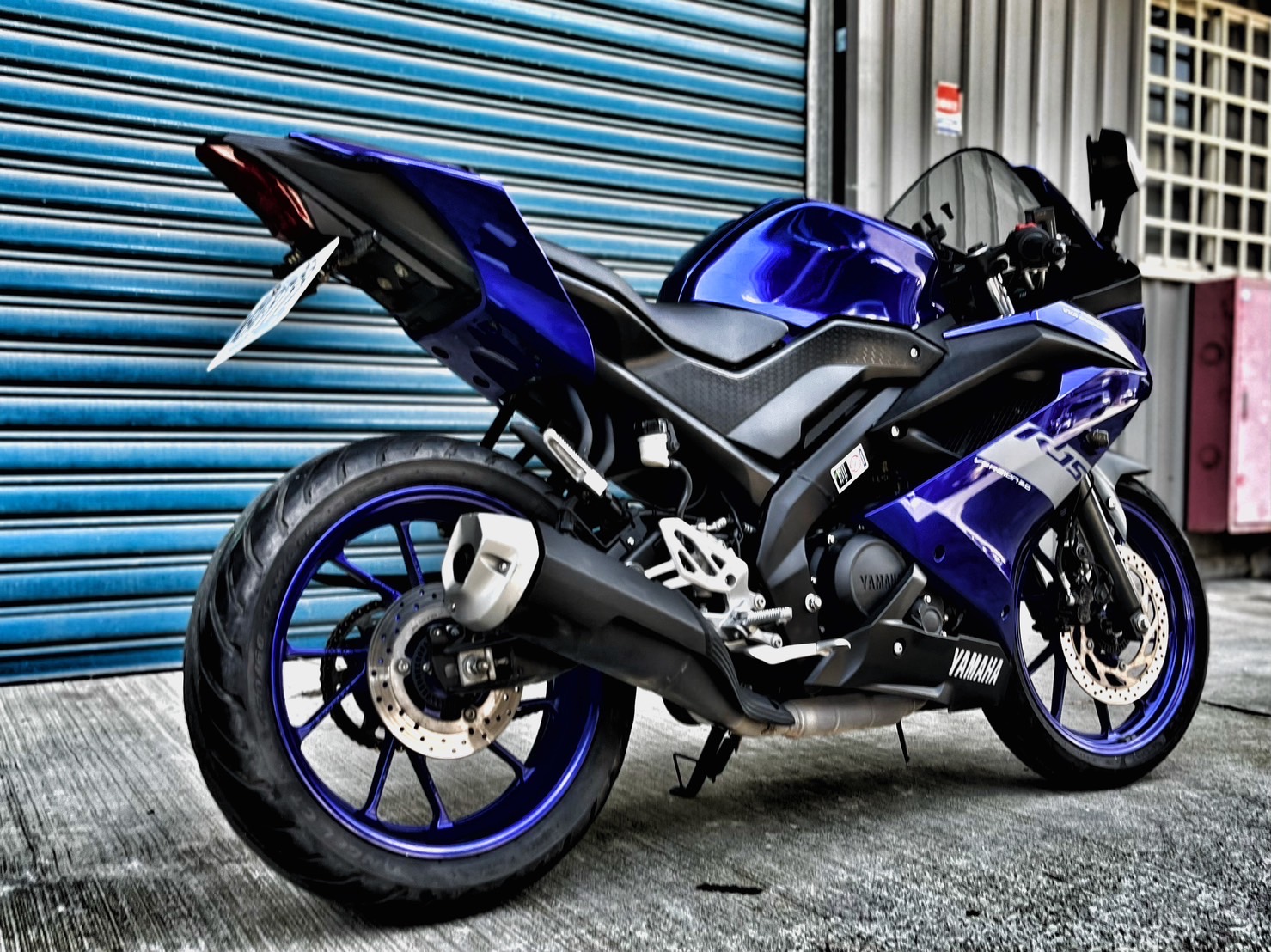 YAMAHA YZF-R15 - 中古/二手車出售中 行車記錄器 雙黃燈總成 基本改 小資族二手重機買賣 | 小資族二手重機買賣