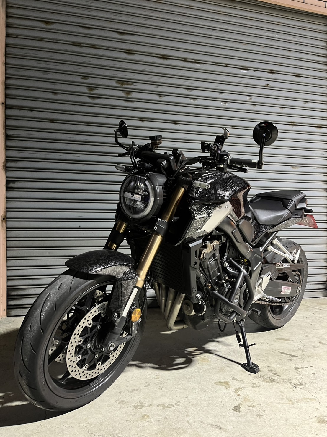 HONDA CB650R - 中古/二手車出售中 2020 CB650R 低里程 黑化車 | 個人自售