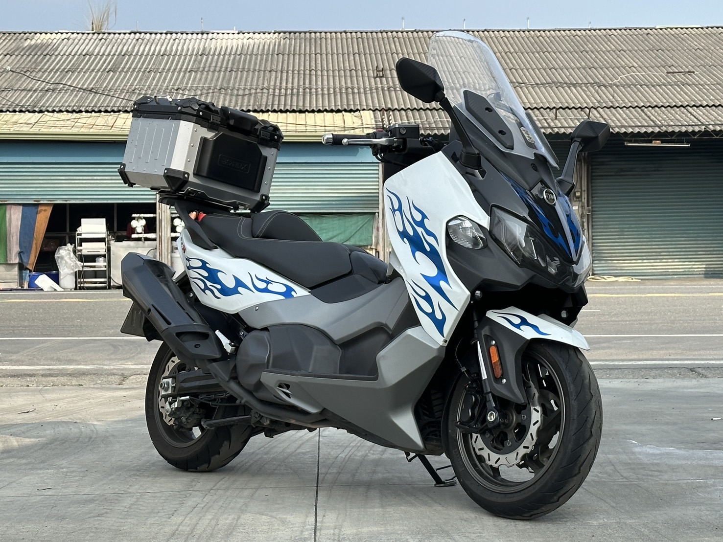 【YSP 建興車業】三陽 MAXSYM TL - 「Webike-摩托車市」 TL500（後箱集亞）