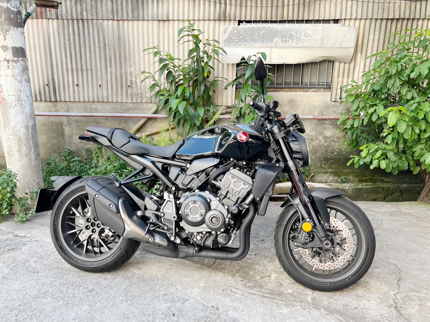 HONDA CB1000R - 中古/二手車出售中 HONDA CB1000R+黑化 公司車 | 大蔡