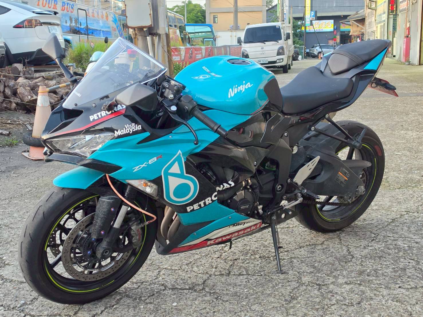 KAWASAKI NINJA ZX-6R】車輛一覽新車、二手、中古機車、速可達、大型
