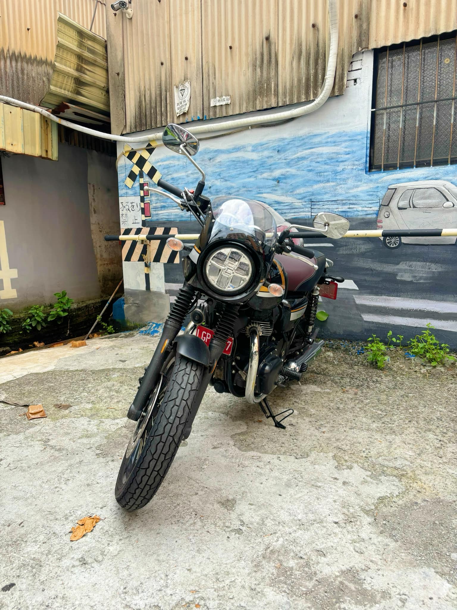 KAWASAKI W800 CAFE - 中古/二手車出售中 KAWASAKI W800 cafe  | 個人自售