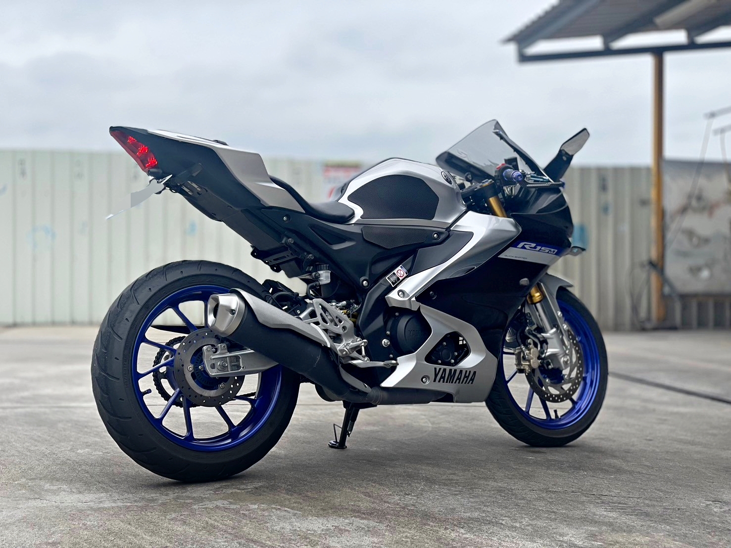 YAMAHA YZF-R15 - 中古/二手車出售中 2022 外觀小改 R15V4M | 武士重機-阿良