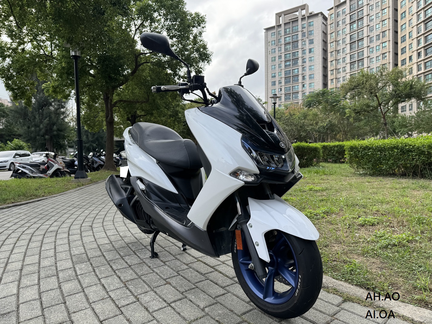 山葉 SMAX 155 - 中古/二手車出售中 【新竹長龍車業】YAMAHA 山葉 S-MAX 155 ABS | 新竹長龍車業行