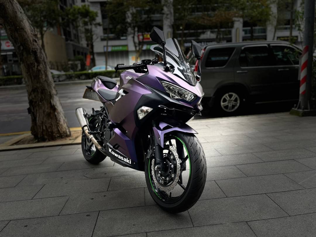 KAWASAKI NINJA400 - 中古/二手車出售中 英蠍管 超多改裝 小資族二手重機買賣 | 小資族二手重機買賣