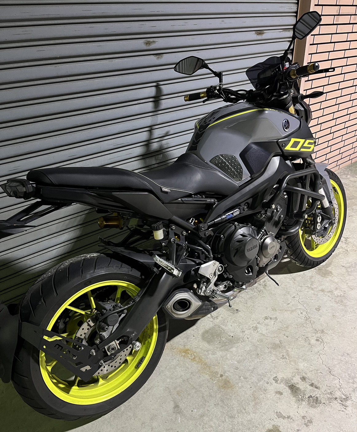 YAMAHA MT-09 - 中古/二手車出售中 MT-09大滿配 Ohlins掛瓶、二階電腦、快排  <<實體店面看車試乘>> | 個人自售