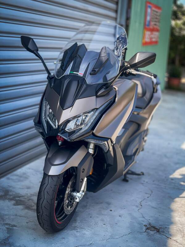 光陽 AK 550 - 中古/二手車出售中 2022 KYMCO AK550 PREMIUM | 繪馬重型機車股份有限公司