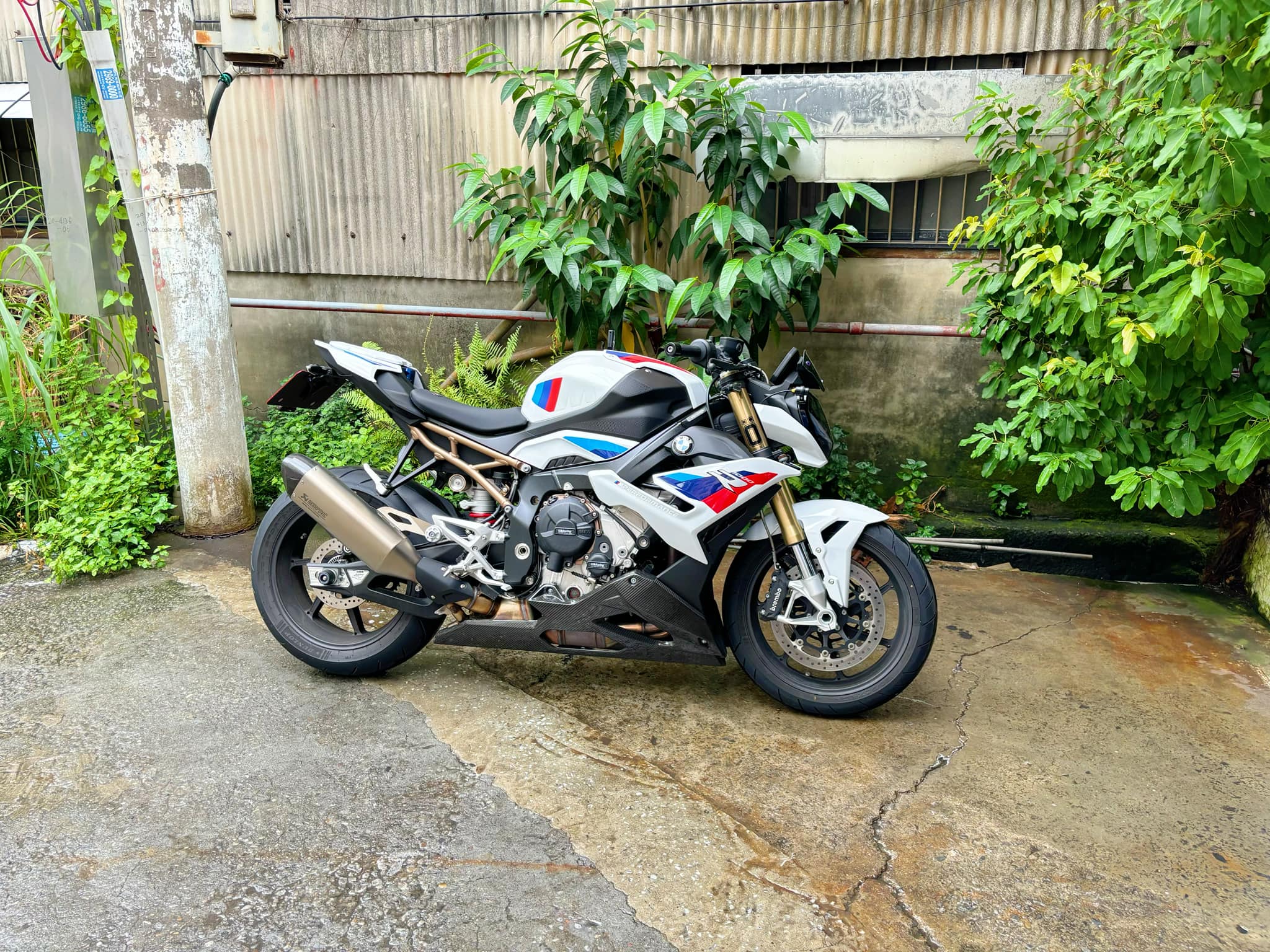 BMW S1000R - 中古/二手車出售中 BMW S1000R 公司車 | 個人自售