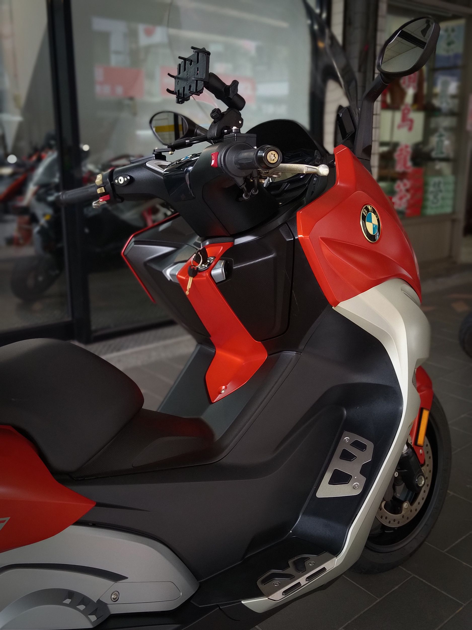 BMW C650 Sport - 中古/二手車出售中 BMW C650 SPORT ABS 總代理原漆漂亮，里程保證1845 km | 成蘆進口摩托車