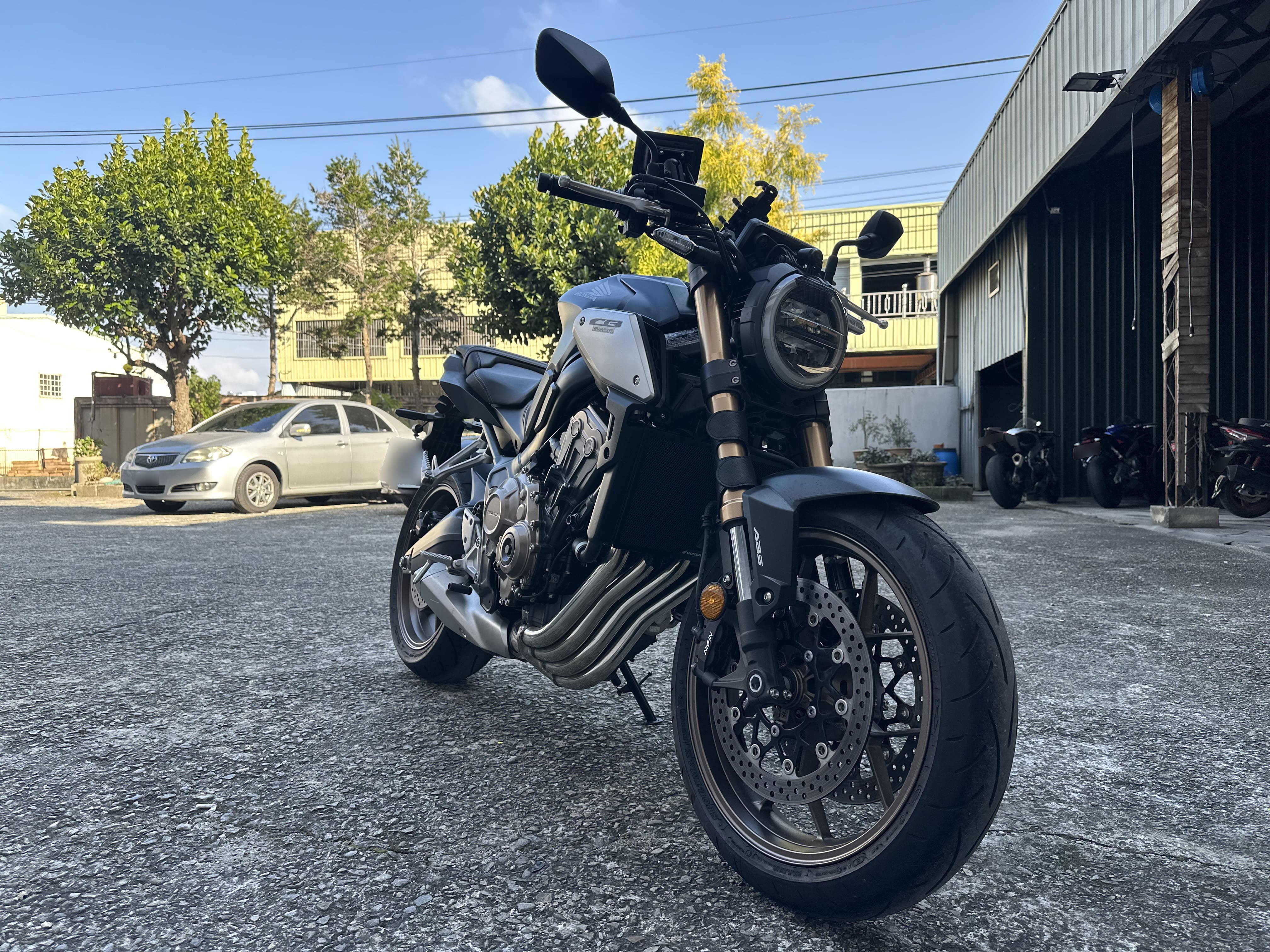 HONDA CB650 - 中古/二手車出售中 2022年 HONDA CB650R/0元交車/分期貸款/車換車/線上賞車/到府交車 | 翊帆國際重車