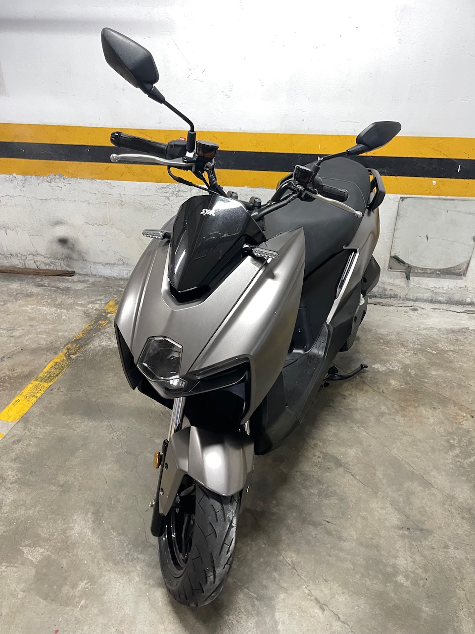 【個人自售】三陽 曼巴MMBCU - 「Webike-摩托車市」 賣代步三陽曼巴MMBCU 158 ABS TCS LED頭燈 2024年雙碟無改裝，引擎還在原廠保固期間內可以考慮~