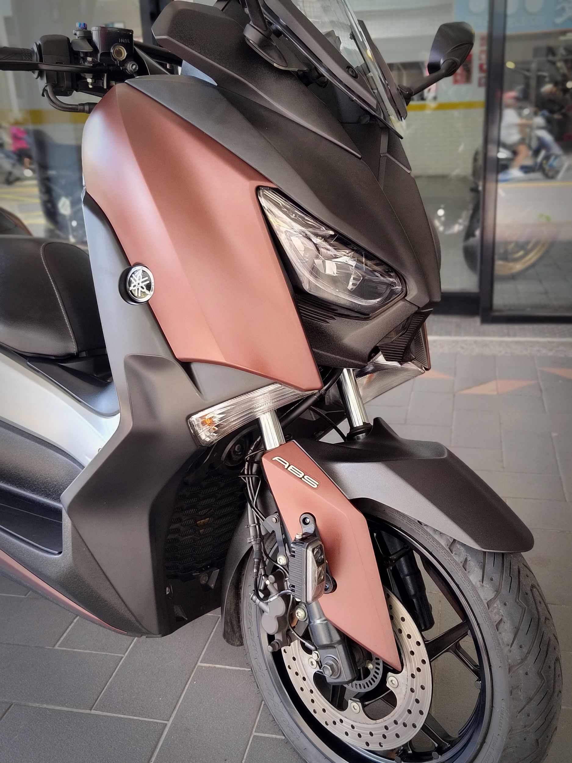 YAMAHA X-MAX 300 - 中古/二手車出售中 X-MAX ABS 總代理，無傷漂亮只跑12480km | 成蘆進口摩托車