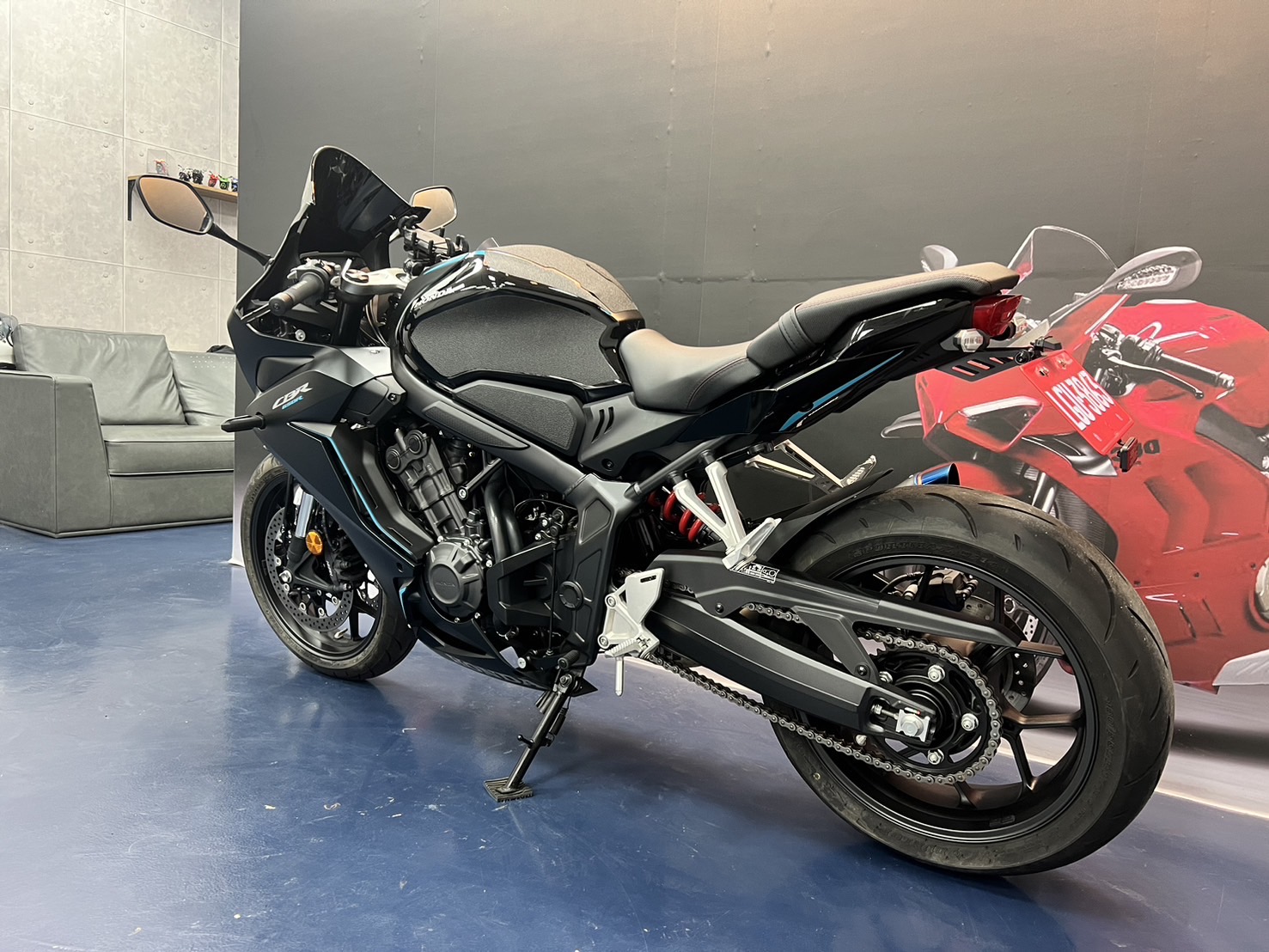 HONDA CBR650R - 中古/二手車出售中 2023 Honda CBR650R 台本車 | 哈斯重機