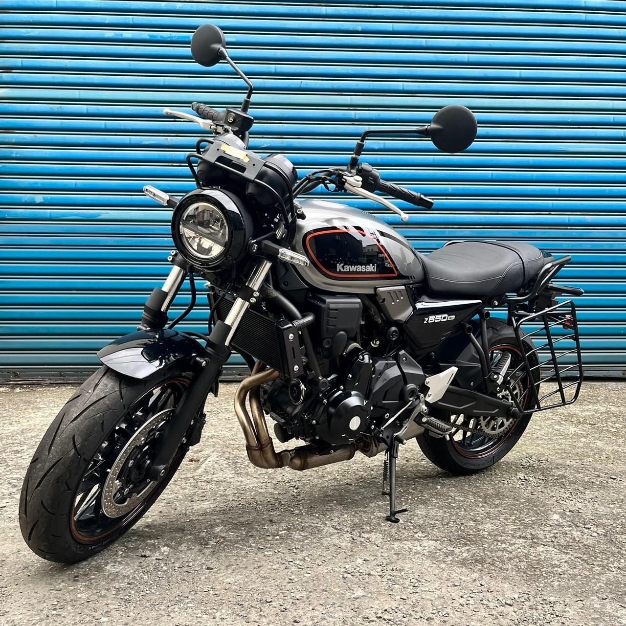 KAWASAKI Z650RS新車出售中 售 新車 KAWASAKI Z650 RS 綠色 灰色 Z650RS 舒適 高顏值 | 飛翔國際