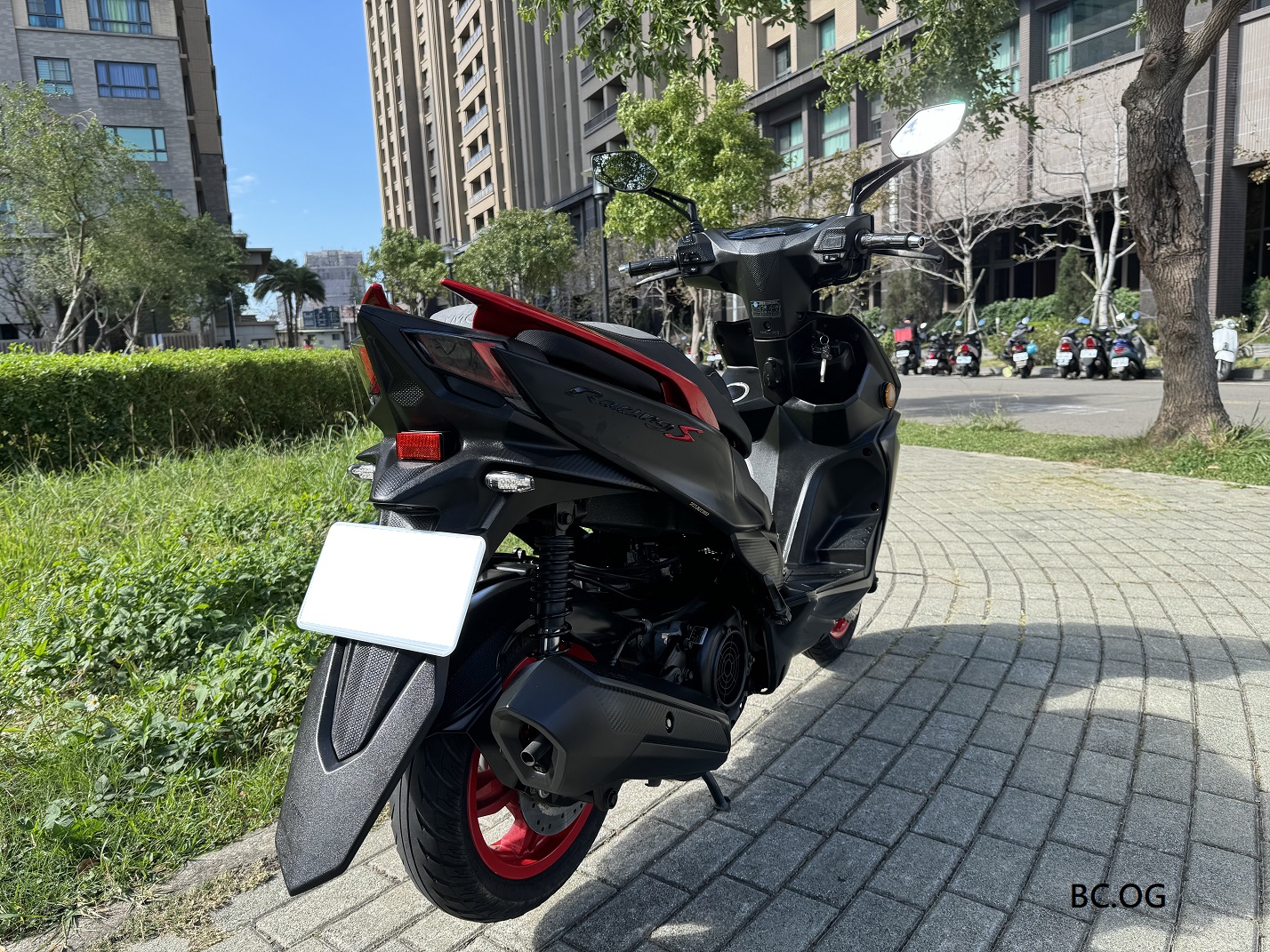 光陽 雷霆S125 - 中古/二手車出售中 【新竹長龍車業】KYMCO 光陽 雷霆S125 | 新竹長龍車業行