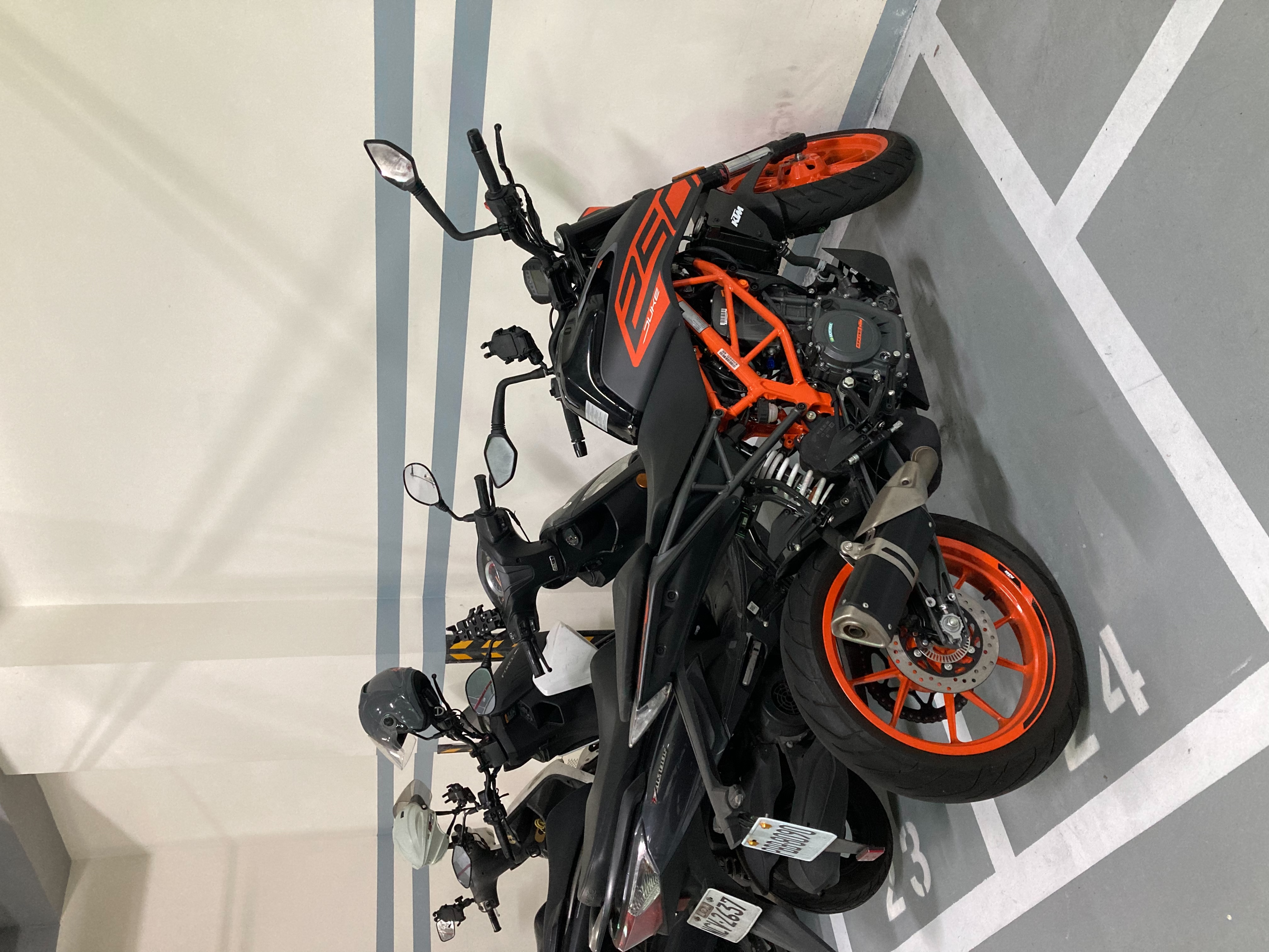 【重車銷售職人-宇軒 (敏傑)】KTM 250DUKE - 「Webike-摩托車市」 代po KTM 250 DUKE 安東公司車 2023 極低里程400公里