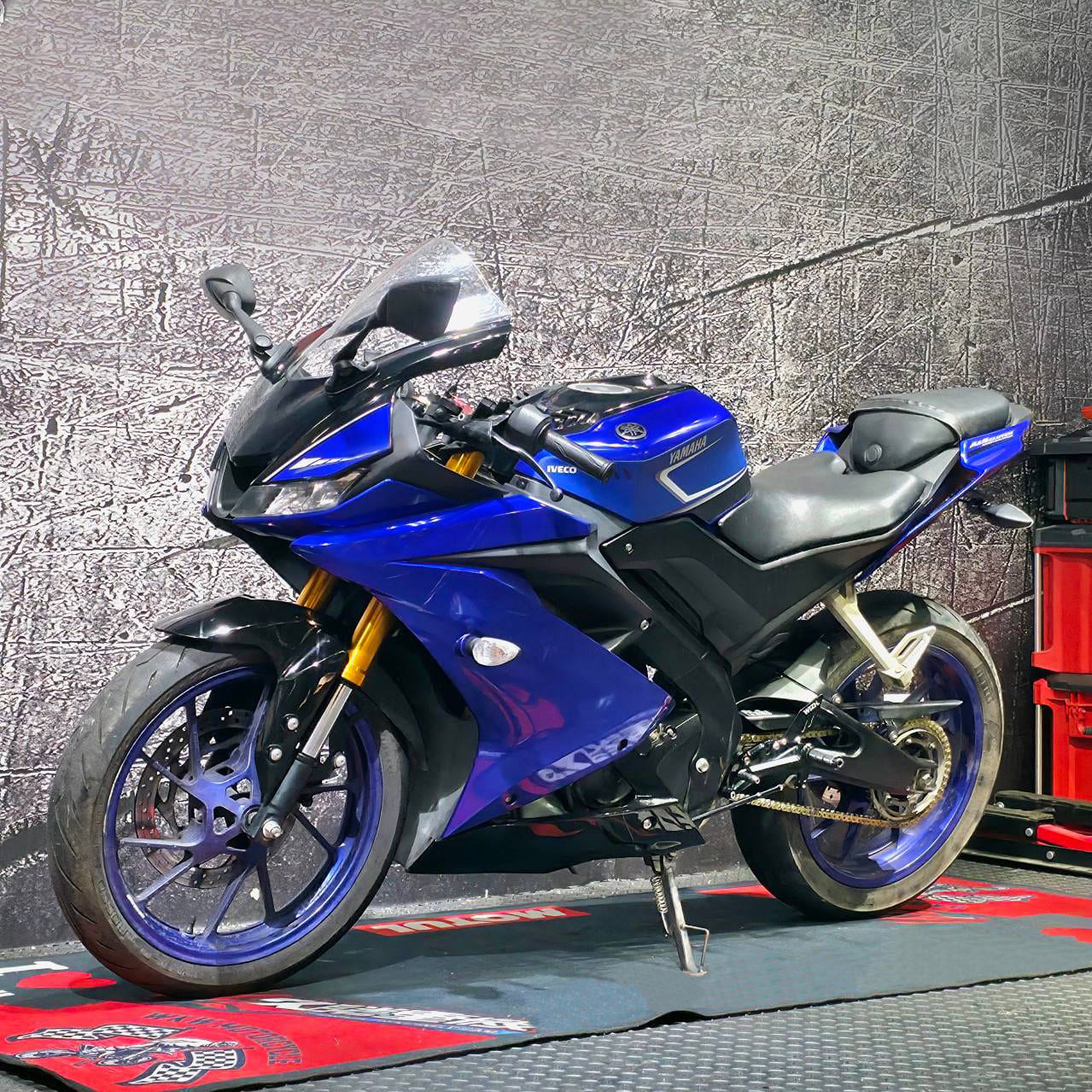 YAMAHA YZF-R15 - 中古/二手車出售中 2018年 YAMAHA  YZF-R15/0元交車/分期貸款/車換車/線上賞車/到府交車 | 翊帆國際重車