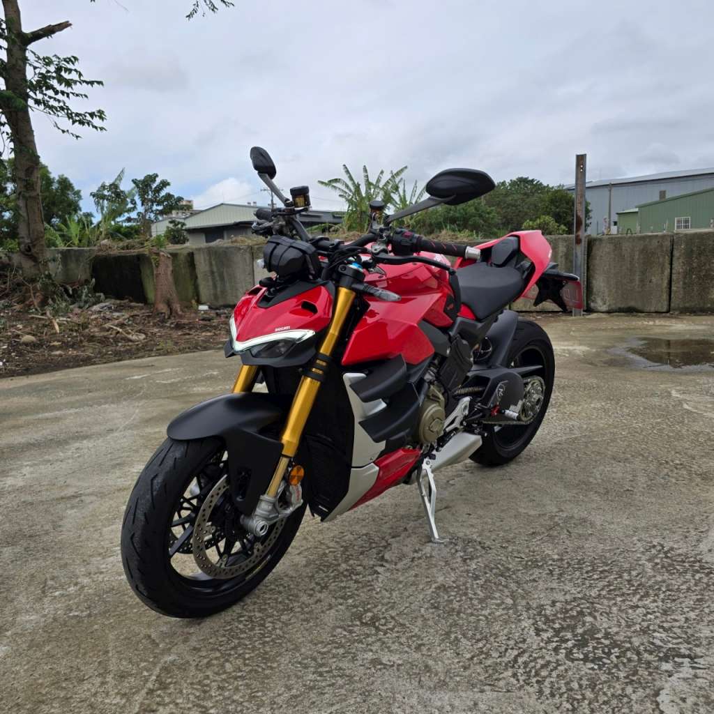 DUCATI STREETFIGHTER - 中古/二手車出售中 21年 DUCATI V4S STREETFIGHTER | 個人自售