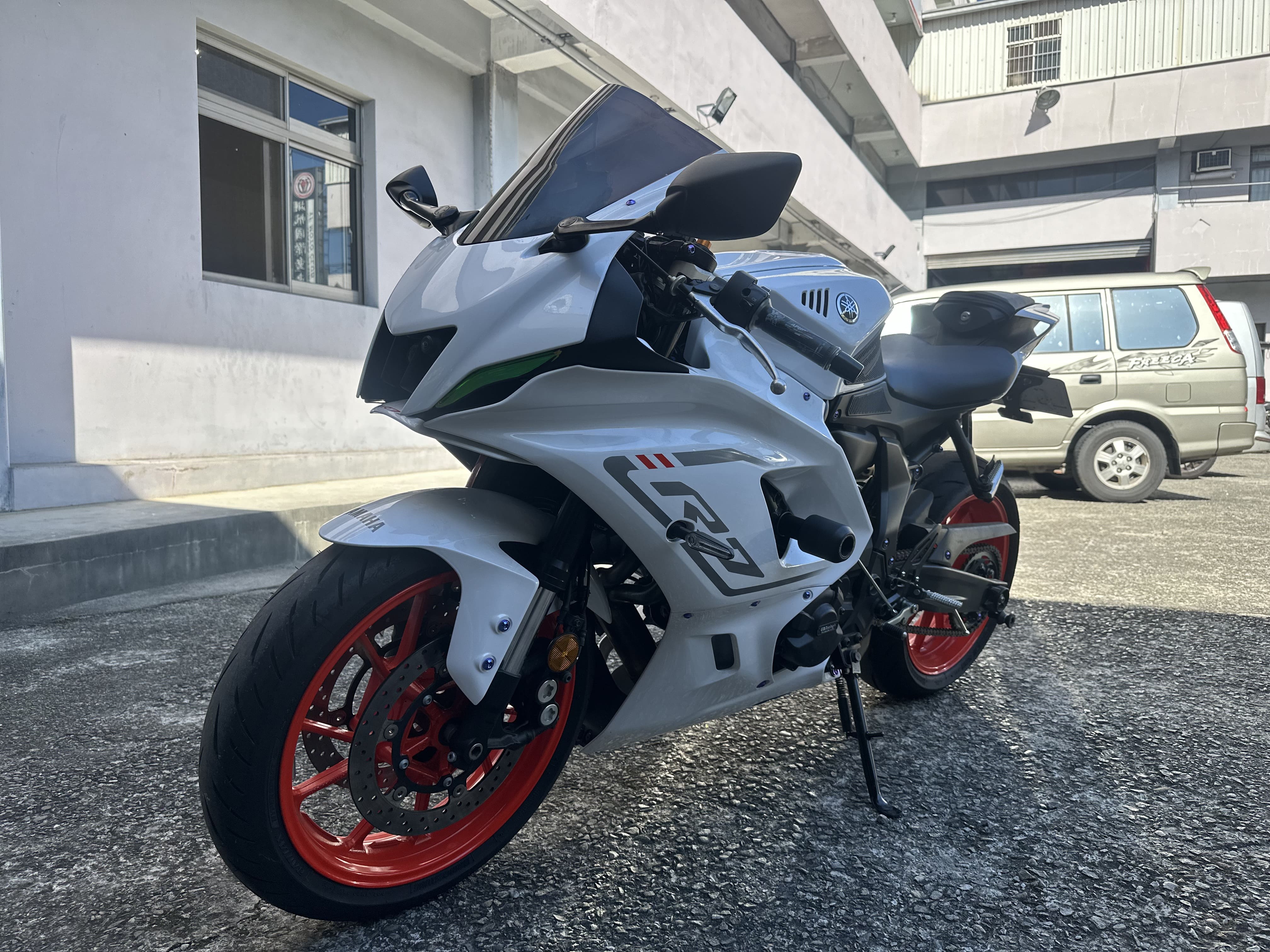 YAMAHA YZF-R7 - 中古/二手車出售中 2023年 YAMAHA YZF-R7/0元交車/分期貸款/車換車/線上賞車/到府交車 | 翊帆國際重車